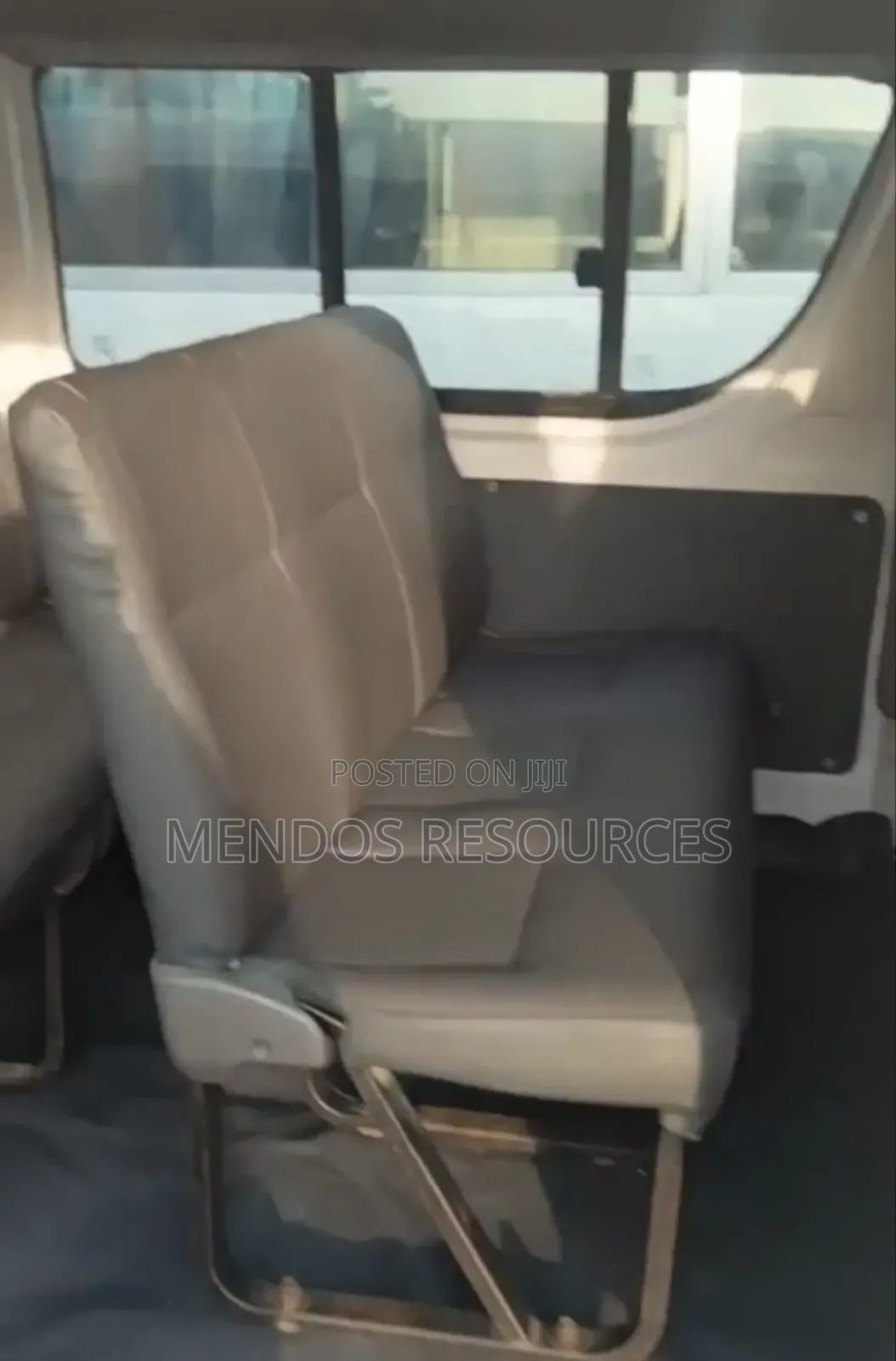 Toyota HiAce 2013 White