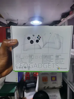 Microsoft Xbox Wireless Controller in the Robot White Color.