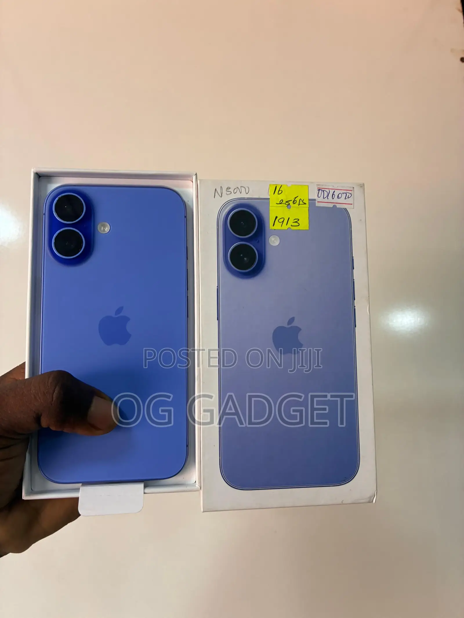 Apple iPhone 16 256 GB Blue