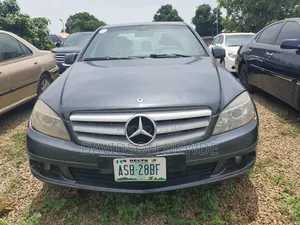 Mercedes-Benz C300 2010 Blue