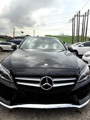 Mercedes-Benz C300 Base AWD 4Matic Sedan (2.0L 4cyl 7A) 2015 Black