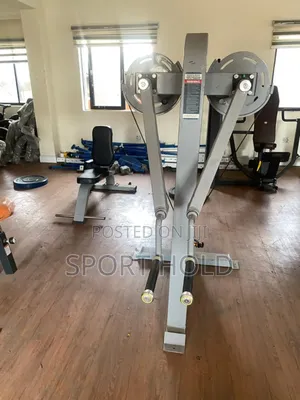 Commercial Shoulder Press