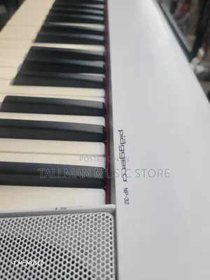 Yamaha Np32