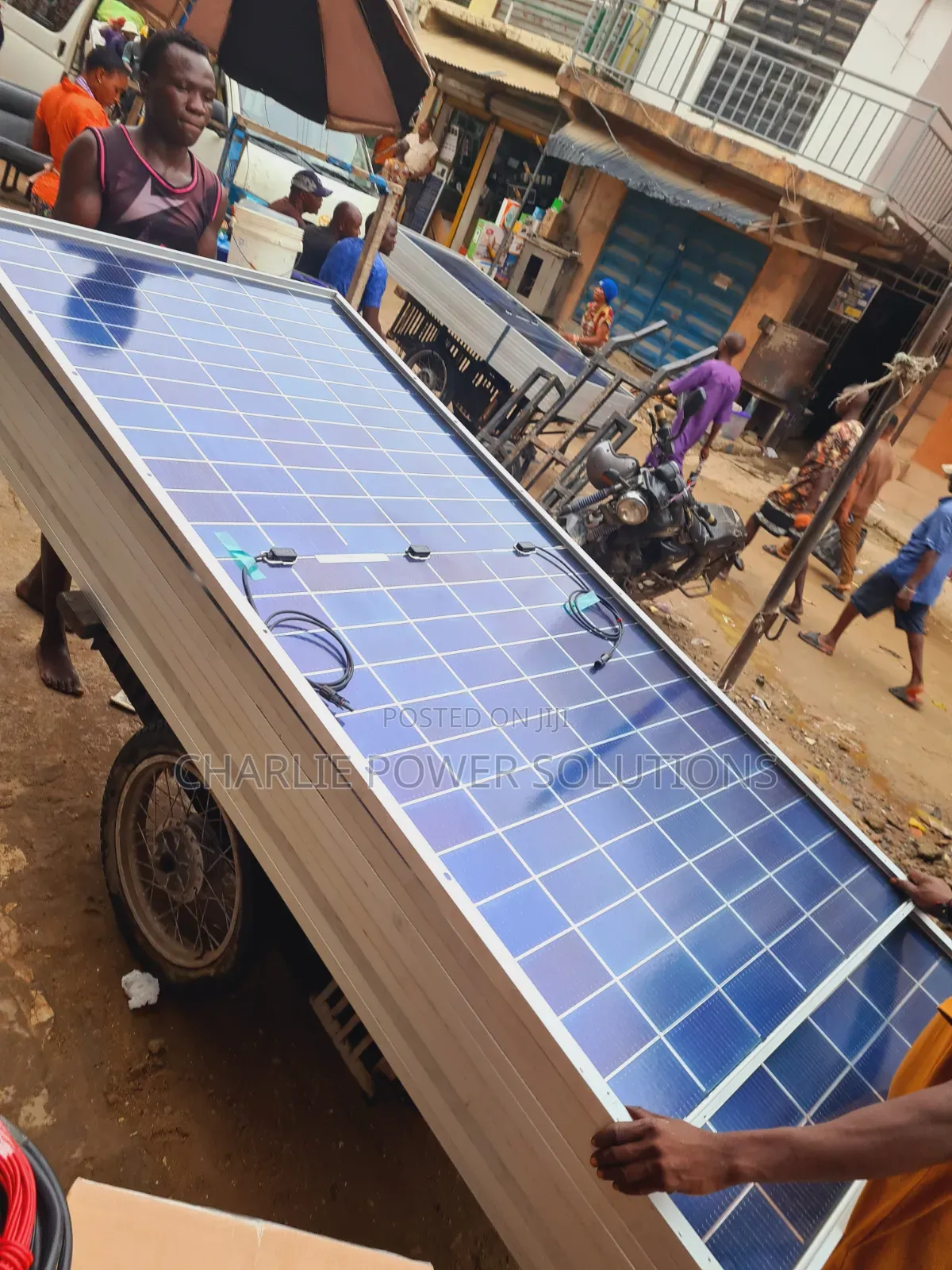 650watts Jinko Bifacial Half-Cut Solar Panel