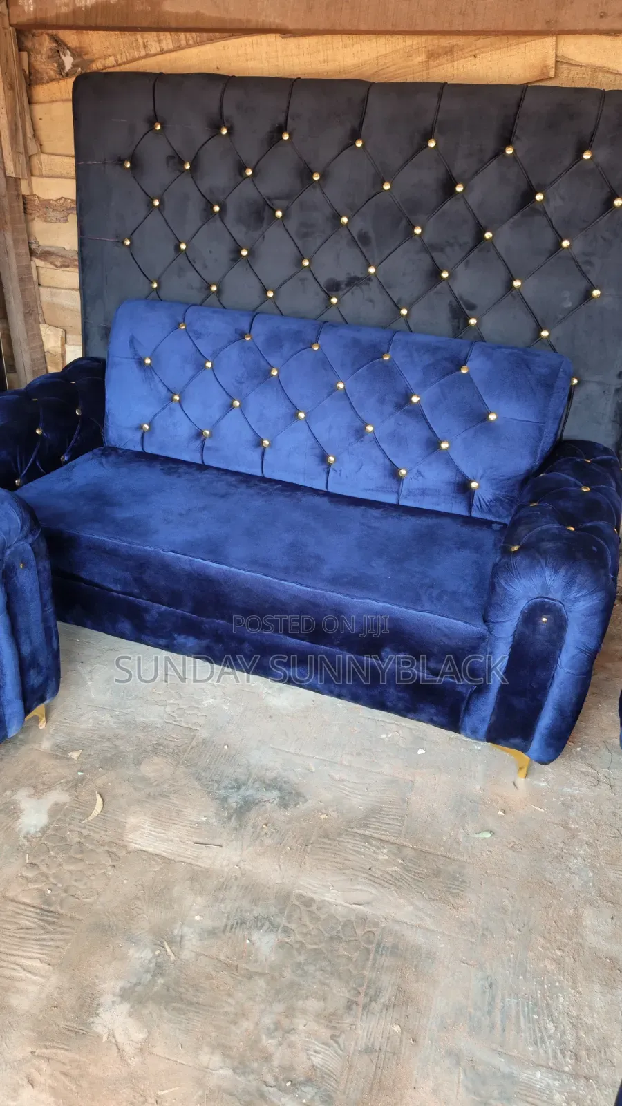 7 Sitter Chair