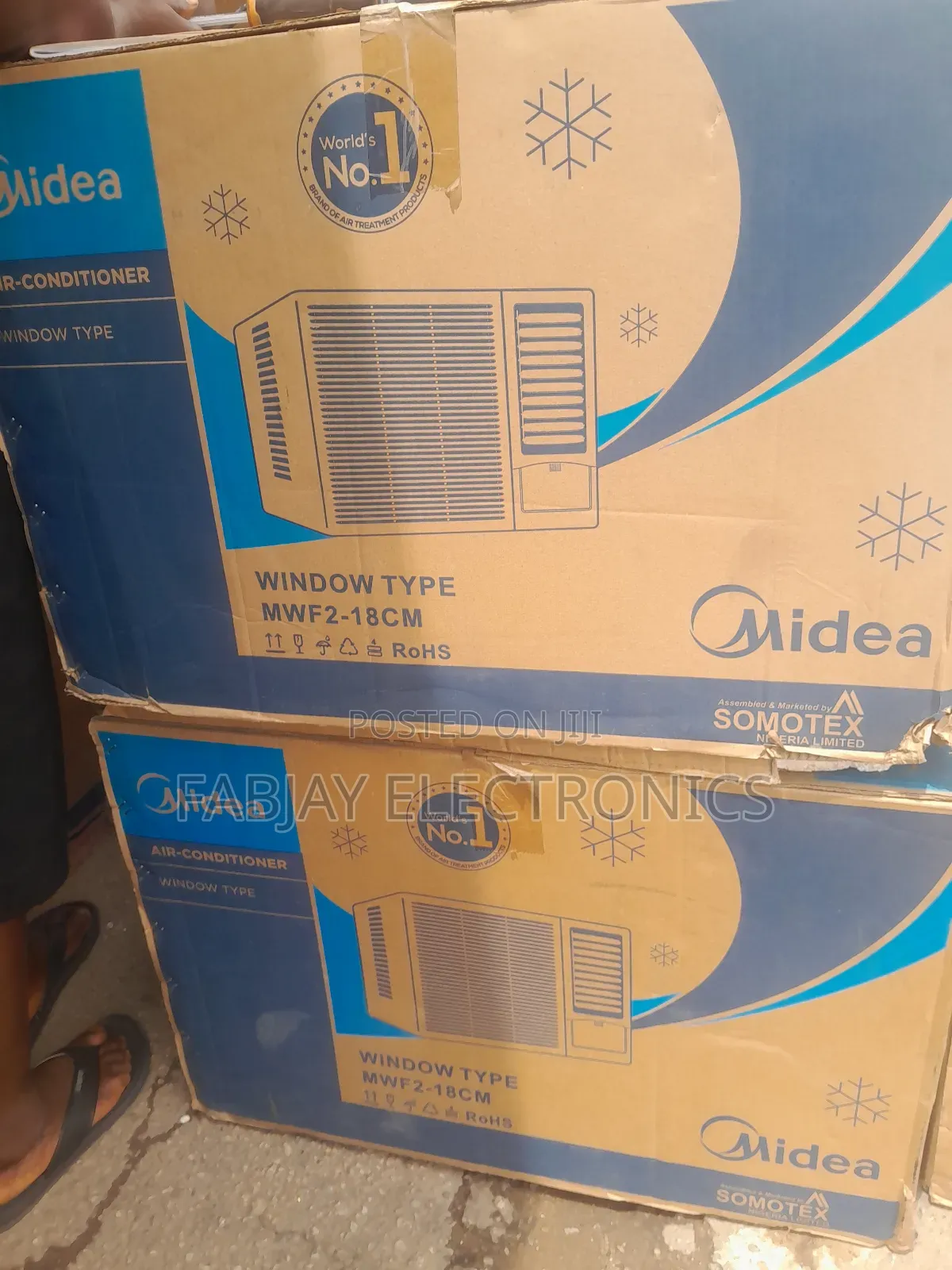 Midea Window Air-Conditioning