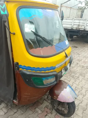 Tricycle 2023 Yellow