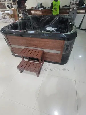 Spa Jacuzzi Hot Tub