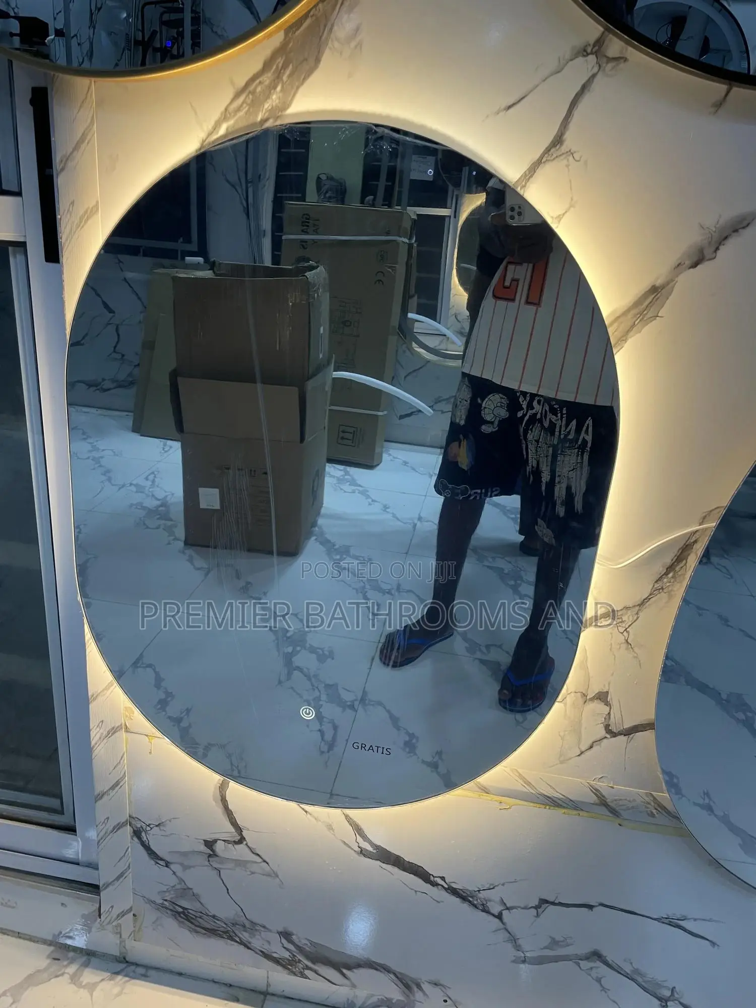 Multiple Lights Mirror