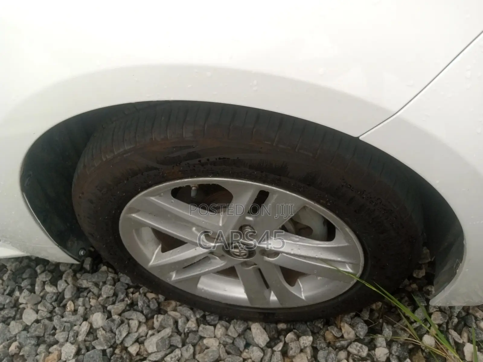 Toyota Corolla 2022 White