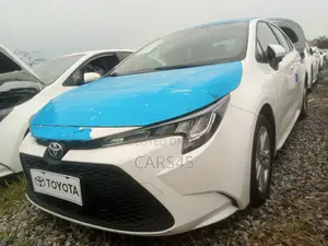 Toyota Corolla 2022 White
