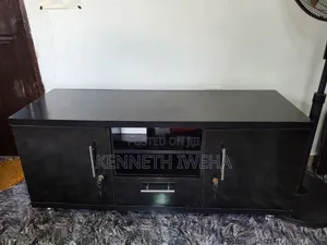 Premium Quality Tv Stand