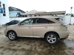Lexus RX 2010 Gold