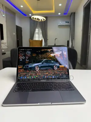 Laptop Apple MacBook Pro 2020 8GB Apple M1 SSD 256GB