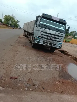 Large Dealer of Dangote and Bua Cement Nationwide