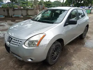 Nissan Rogue 2010 Silver