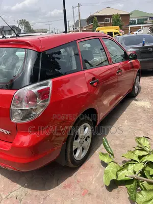 Toyota Matrix Hatchback 1.8 16V AWD 2007 Red