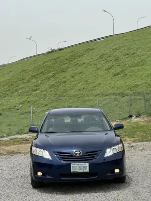 Toyota Camry XLE 4dr Sedan (2.4L 4cyl 5A) 2009 Blue