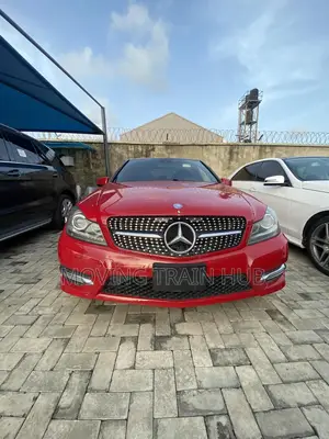 Mercedes-Benz C300 Luxury 4Matic Sedan AWD (3.5L 6cyl 7A) 2013 Red