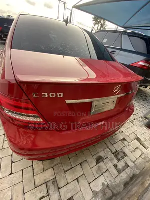 Mercedes-Benz C300 Luxury 4Matic Sedan AWD (3.5L 6cyl 7A) 2013 Red