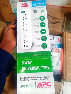 Apc England 5-way Universal Extension Socket