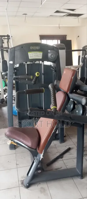 Commercial Leg Curl