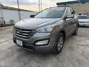 Hyundai Santa Fe GLS 4dr SUV (3.3L 6cyl 6A) 2014 Brown