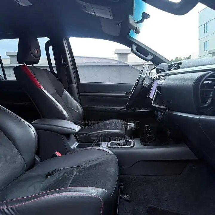 Hilux for Airport Pickup in Lagos , Nigeria