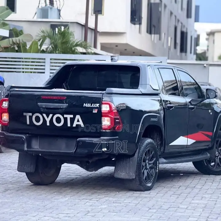 Hilux for Airport Pickup in Lagos , Nigeria