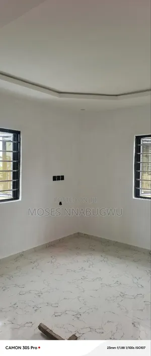 2bdrm Block of Flats in Alcon Estate, Woji for rent