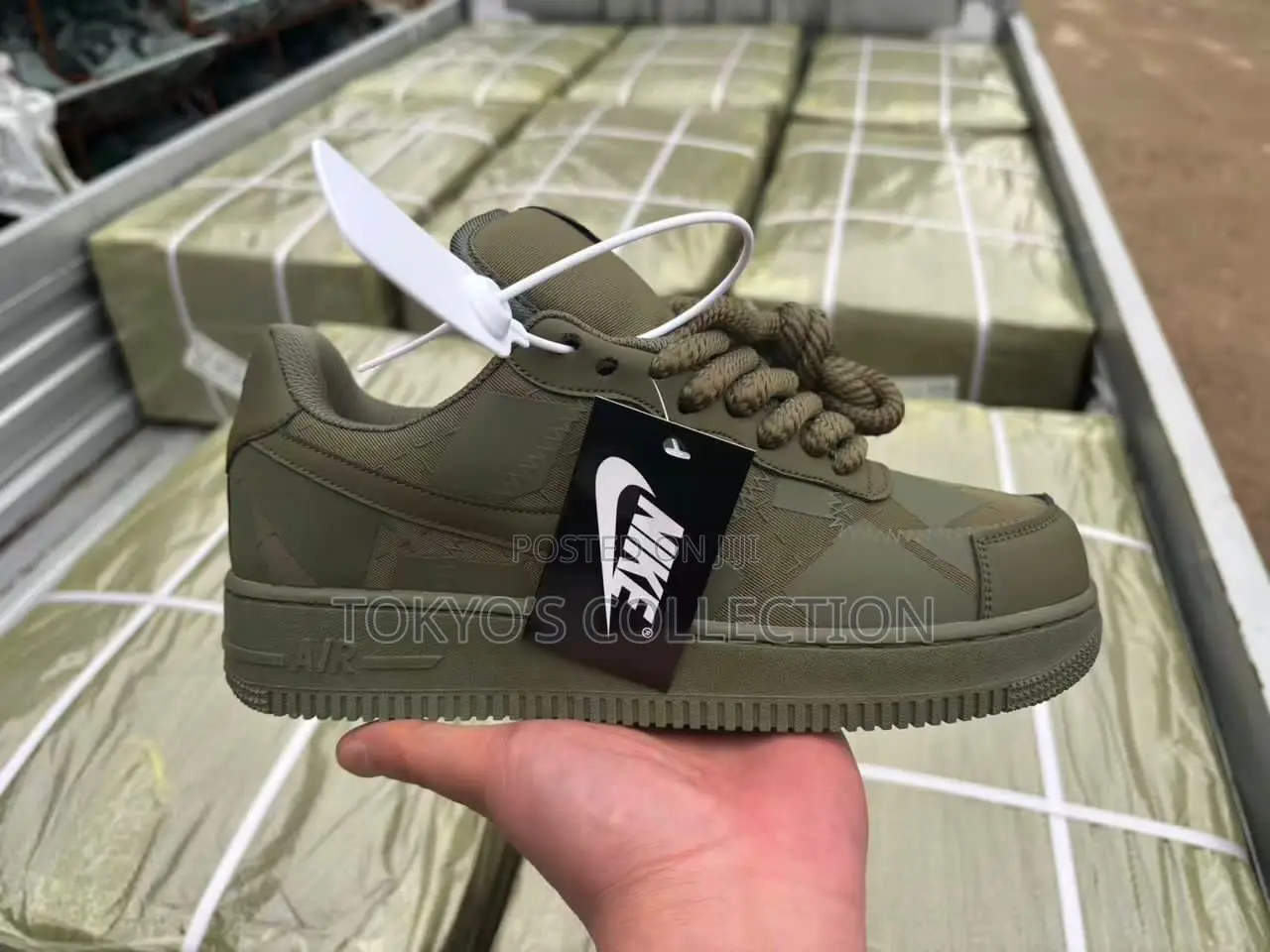 Nike Sneakers 