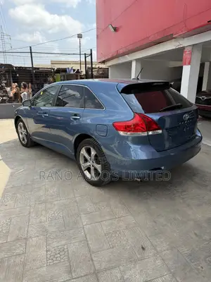 Toyota Venza AWD 2010