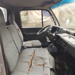 Nissan Cabstar 2002 Silver