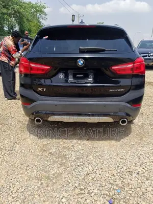 BMW X1 sDrive28i FWD 2020 Black