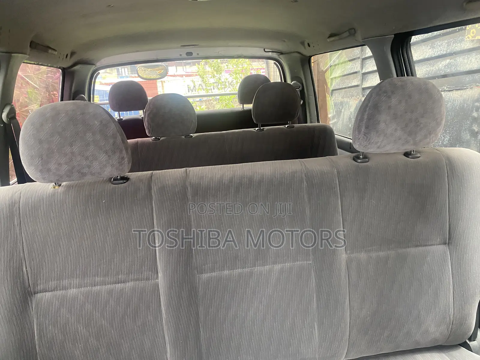 Toyota HiAce 2004 Silver