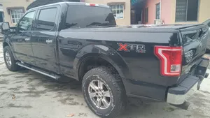 Ford F-150 XLT 4x4 SuperCrew Cab Styleside 6.5 ft. box 157 in. WB 2016