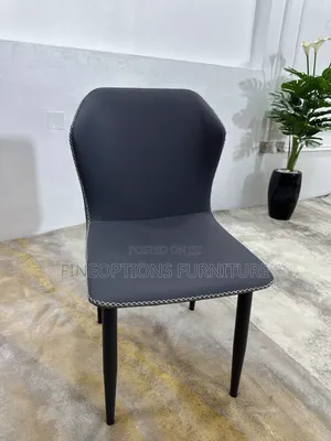 Obsidian Heritage Chair