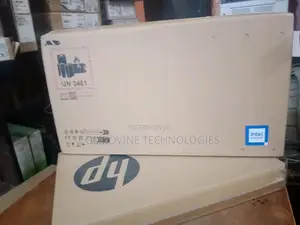 New Laptop HP 250 G10 8GB Intel Core i7 SSD 512GB