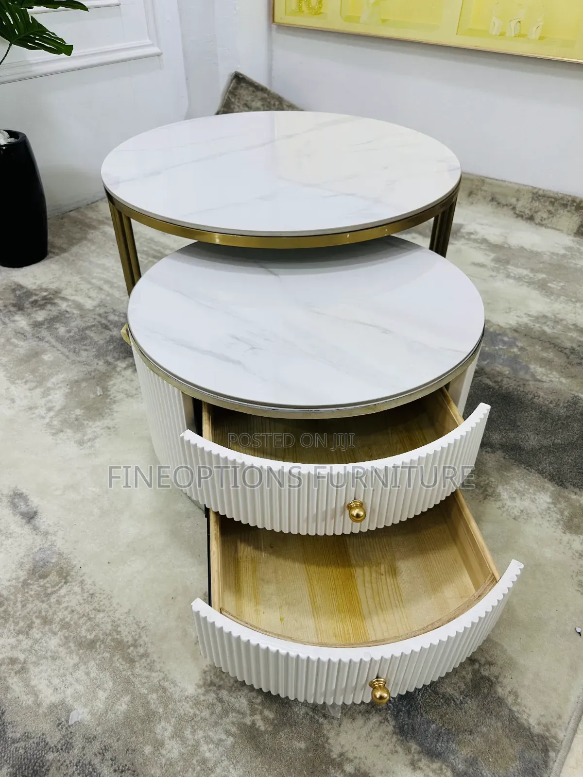 Fluted Nest Table