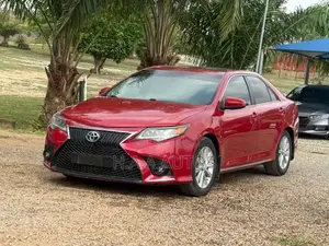Toyota Camry XLE 4dr Sedan (2.5L 4cyl 6A) 2013 Red