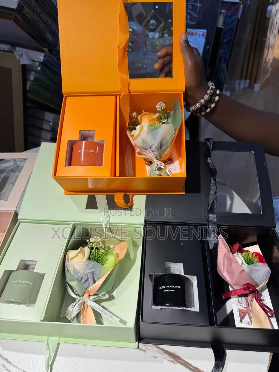 3 in 1 Diffuser and Flower Gift Package