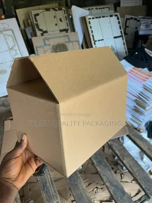 E Commerce Boxes