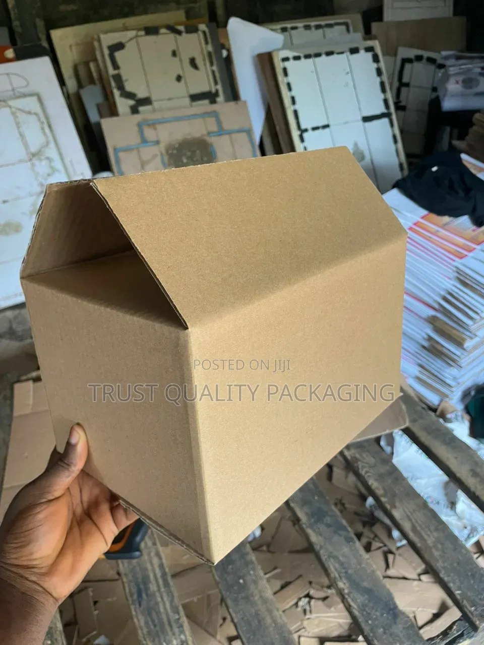E Commerce Boxes