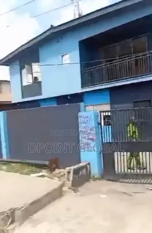 8bdrm Duplex in Not Estate, Ipaja / Ipaja for sale