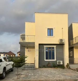 2bdrm Townhouse/Terrace in Aviation City., Kiami for sale