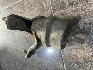 Engine Seat