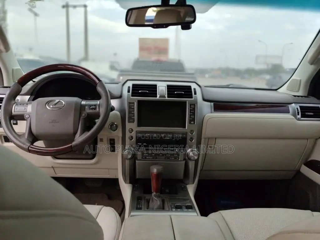 Lexus GX 460 2011 Silver