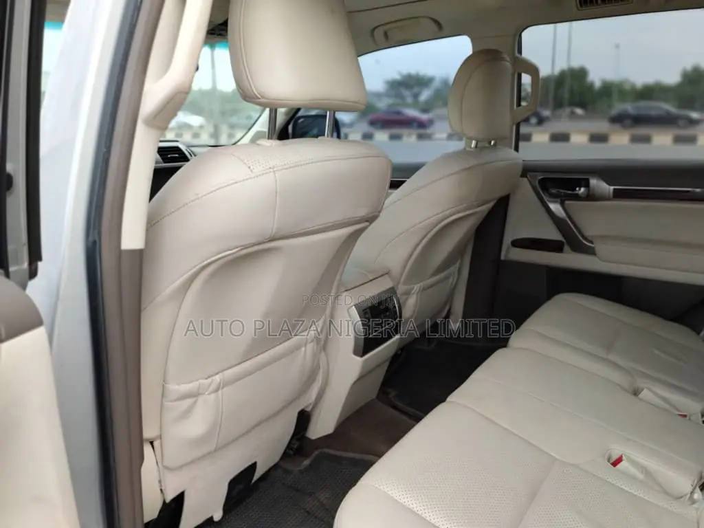 Lexus GX 460 2011 Silver