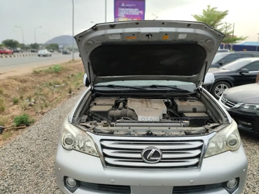 Lexus GX 460 2011 Silver