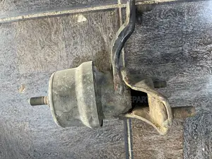 Engine Seat